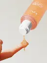 Idenel Intensive Repair Daily Sun Serum_finger.webp